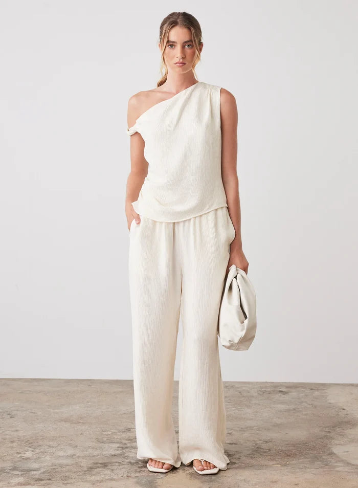Esmaee View Blouse - Cream Crinkle Apparel > Women > Clothing > Shirts & Tops > Blouses > Casual Blouses > Esmaee Hyde Boutique