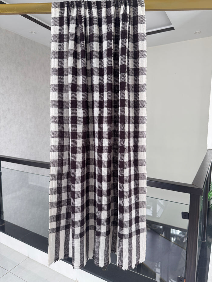 Fine cashmere pashmina stole, 28x80 inches