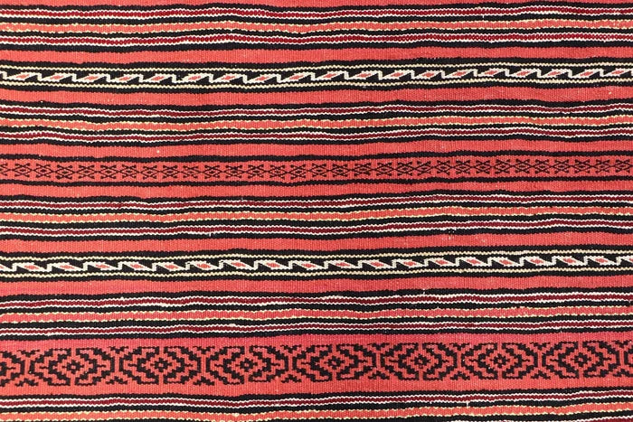 Laghari Soumak (100 x 200 Cms approx)
