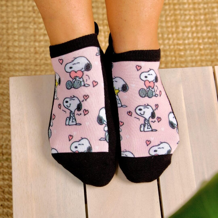 Viasox Live Laugh Snoopy Ankle Socks Bundle 3-Pack detail close-up