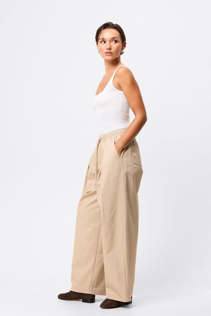 Mossman Fine Line Knit Tank - White Apparel > Women > Clothing > Tops > Knit Tanks > Mossman Hyde Boutique