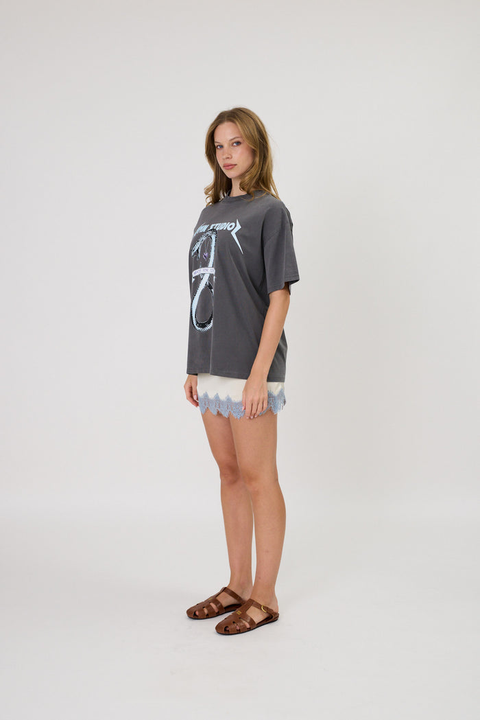 Remain Viper Tee - Black Hyde Boutique