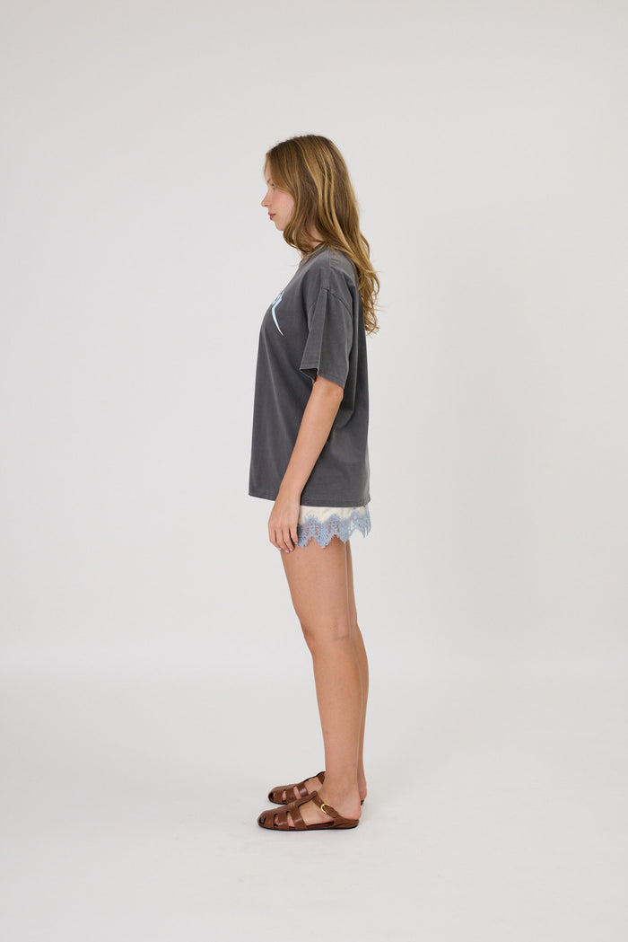 Remain Viper Tee - Black Hyde Boutique