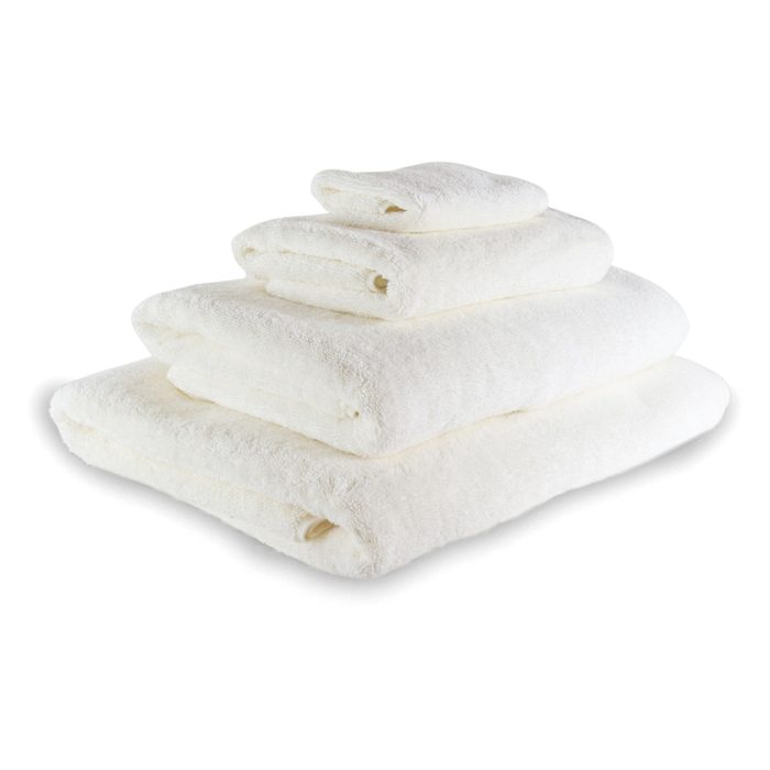 The Sarma towel collection is crafted from combed Turkish cotton with low-twist yarns.
