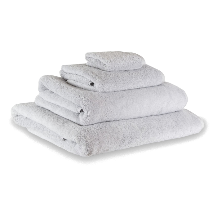 The Sarma towel collection is crafted from combed Turkish cotton with low-twist yarns.
