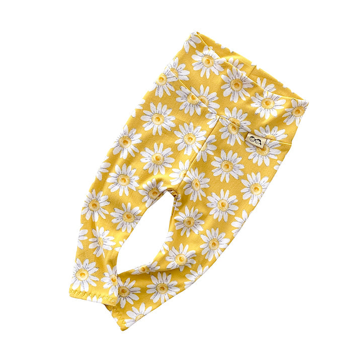 Spring Daisies on Yellow Leggings