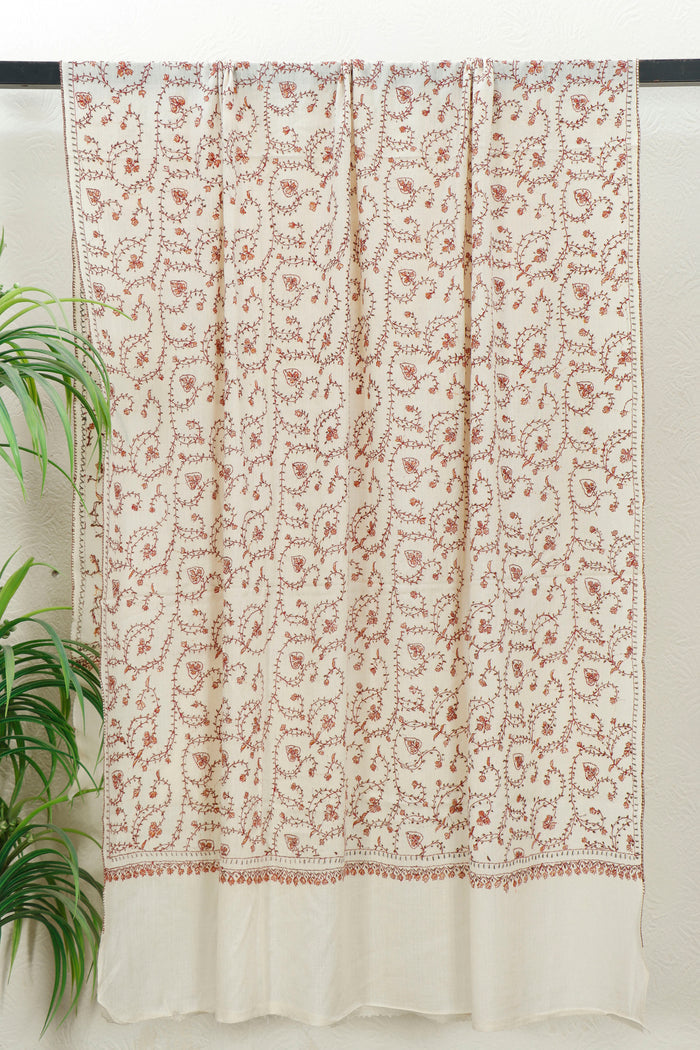 Sui Jaal Toosh shawl, versatile occasion style