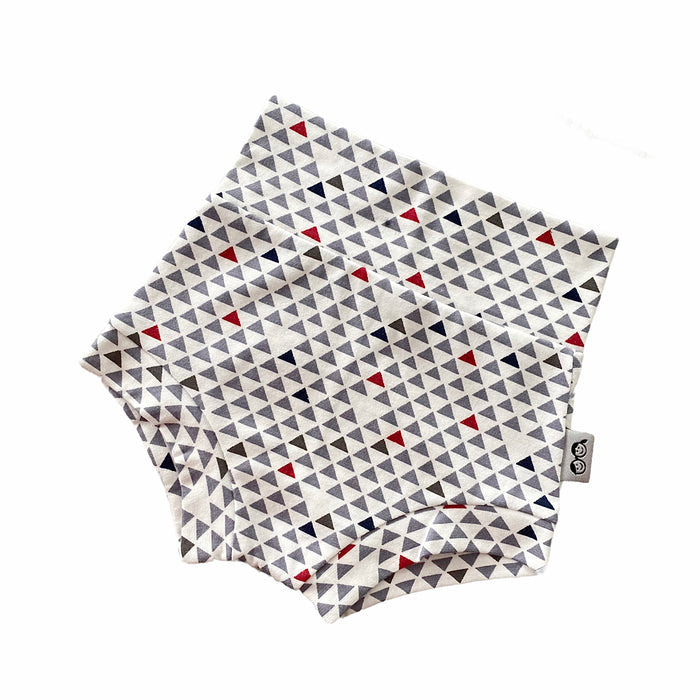 Tiny Triangle Flag Bummies