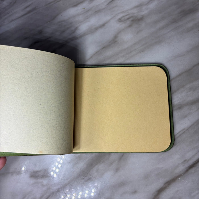 Vintage Class Autographs Memory Book Unused